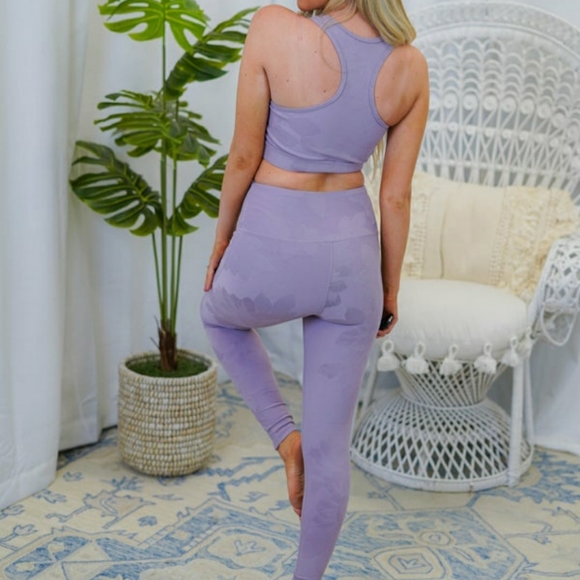 Athletic Wear Lot - Picture 11 of 14